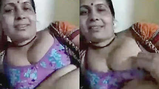 Mature Indian wife and lover enjoy each other on live video call