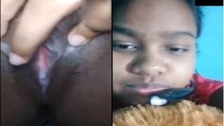 Indian girl flaunts her boobs and pussy in video call