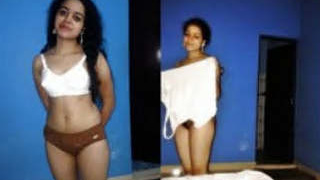 Shy Mallu GF fully naked and having fun in front of camera