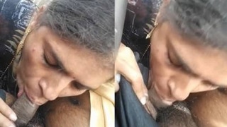 Telugu bhabhi gives a deep blowjob