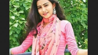 TikToker from South India teases with her breasts