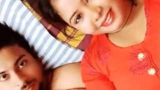 Lover sends mms to lover