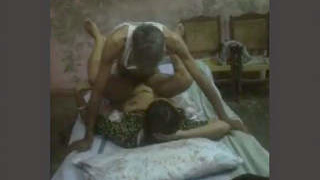 Paki grandfather takes his time with his daughter-in-law in a steamy video