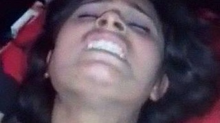 Indian woman enjoys anal sex with clear speech and loud moans