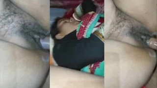 Horny wife gets her juicy pussy pounded by her husband in MMS