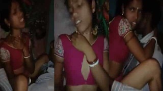 Watch a Desi bhabhi's erotic MMS video