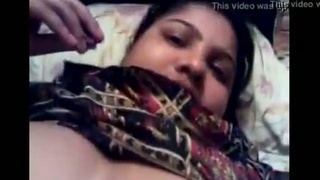 Chubby bhabhi enjoys oral and vaginal sex with her husband