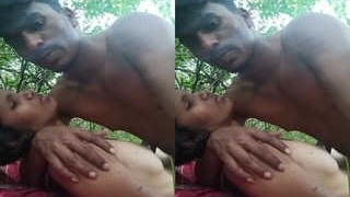 Desi girl gets full of pain and pleasure outdoors