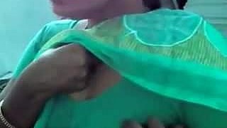 Tamil aunt gets hammered by a big cock in this steamy video