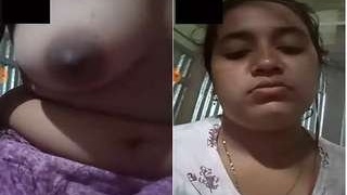 Bangla woman gets paid for showing her big boobs on video call