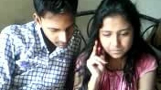 Desi Sex Blog's MMS clip features Bengali students