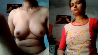 Amateur Indian girl flaunts her natural body in exclusive video
