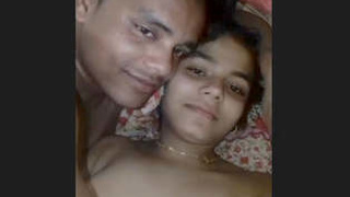 Desi couple's passionate romance in HD video