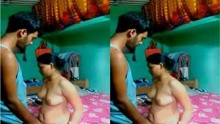 Indian couple's passionate sex in village bhabhi mms