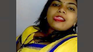Desi bhabhi's incredible transformation in a video