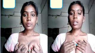 Indian girl flaunts her breasts for her lover on Facebook
