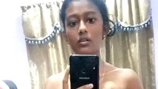 Tamil teenager indulges in nude selfies for pleasure