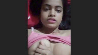 Desi Indian girl gets naughty on bed