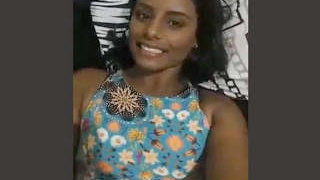 Sri Lankan babe masturbates with her fingers
