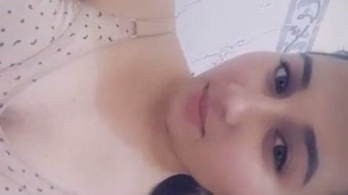 Desi girl goes nude and flaunts her curvy body