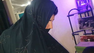 Tantric massage with sex for refugee Hindi in pays