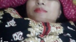 Married woman reveals her breasts on camera