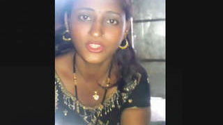 Bhabhi's MMS collection: Watch her in action