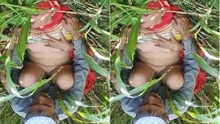 Rustic couple enjoys rough sex in the woods