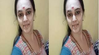 Exclusive video of Mallu girl flaunting her breasts during a video call