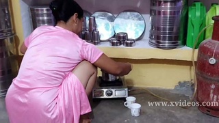 Desi Bhabhi's steamy sex video in Hindi