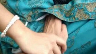 Desi college girl's boobs pressed together in steamy video