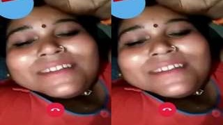 Desi bhabhi flaunts her pussy in exclusive video