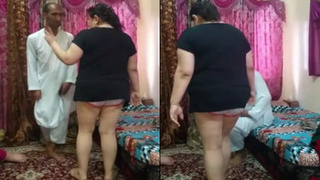 Indian bhabhi dances seductively for an Arab man