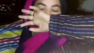 Indian Muslim babe gets fucked by her boyfriend