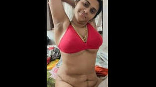 Latest release of a curvy mallu wife's videos in HD