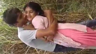 Stunning bhabhi gets penetrated quickly in the wild