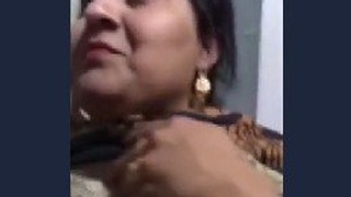 Suprhoot Maduro's mature bhabhi gets pleasured by neighbor in HD video