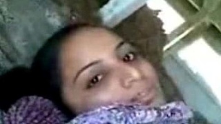 Bihari girl's hot sex video in village setting