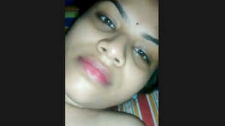 Indian bhabhi gets fucked in a steamy video