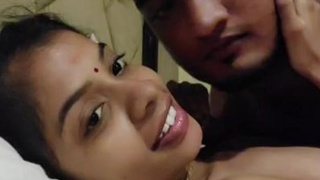 Bengali cutie gives a sensual blowjob in HD video