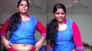 Busty Malayali bhabhi flaunts her big boobs and pussy for her lover