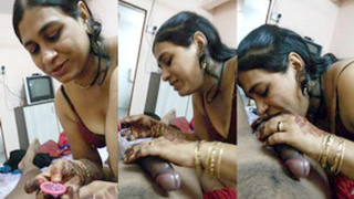 Desi Bhabhi Shabnam gives a blowjob in a hot video