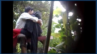 Mumbai couple gets it on in public park