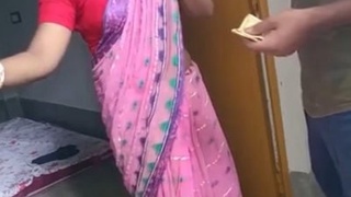 Village couple fucks for cash in desi porn video