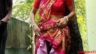 Outdoor sex with lonely bhabi in village