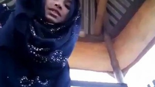 Cute Desi teen shows off her sexy pussy in hijab