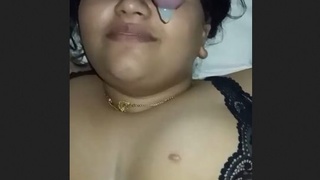 Voluptuous Indian bhabhi enjoys oral and vaginal sex