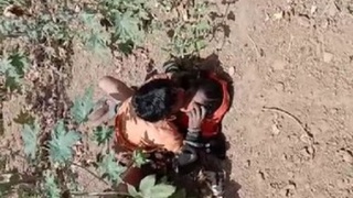 Indian lover gets fucked in the great outdoors