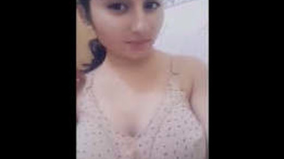 Pakistani babe strips naked in front of the camera