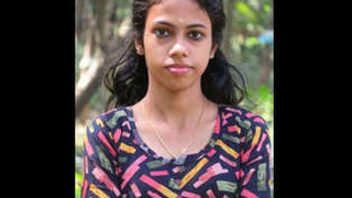 Cute Tamil girl in full package Part 1